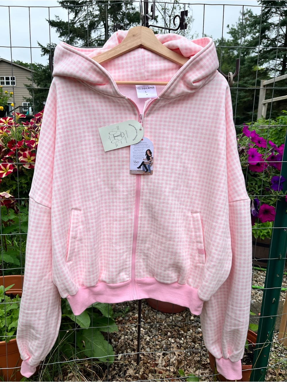 Blogilates Marshmallow Hoodie Pink Gingham women size Large NWT